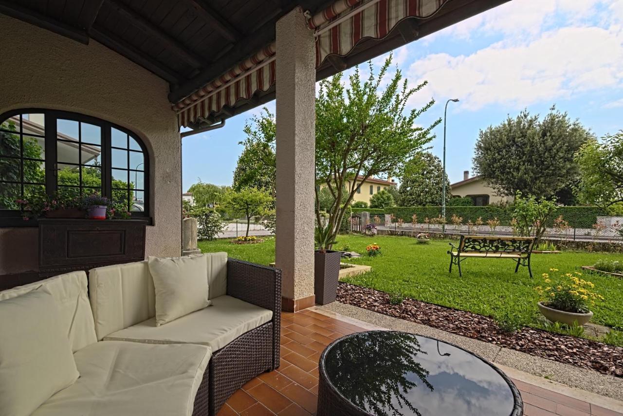 Vecchia Favola House Villa Quarto dʼAltino Buitenkant foto