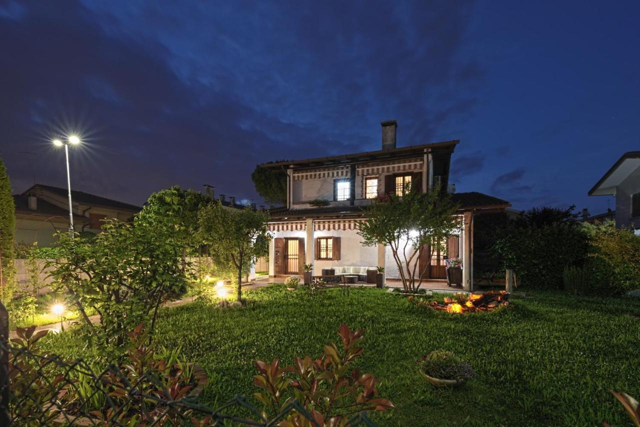 Vecchia Favola House Villa Quarto dʼAltino Buitenkant foto